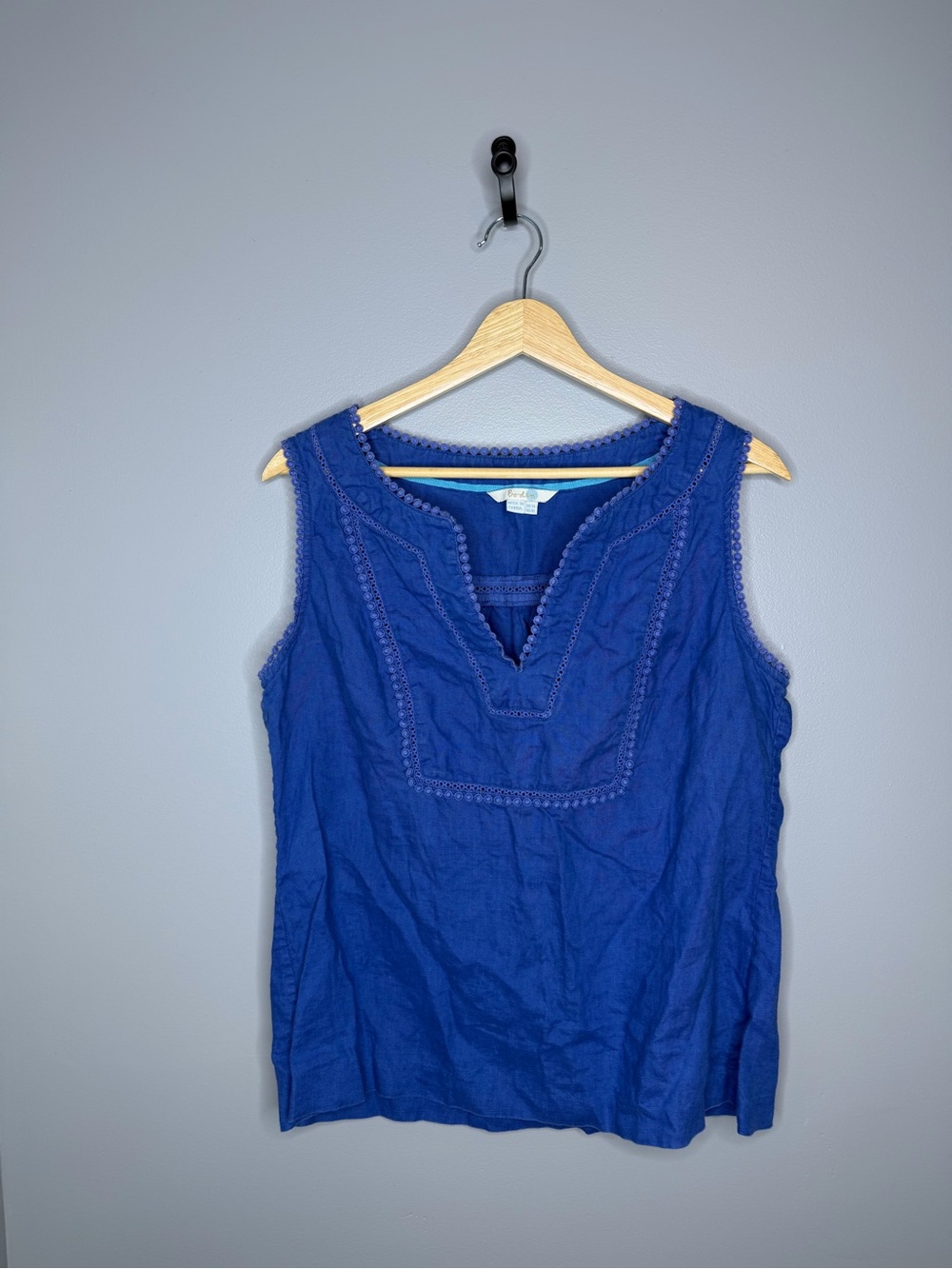 Boden Blue Sleeveless Embroidered Linen Blend Top